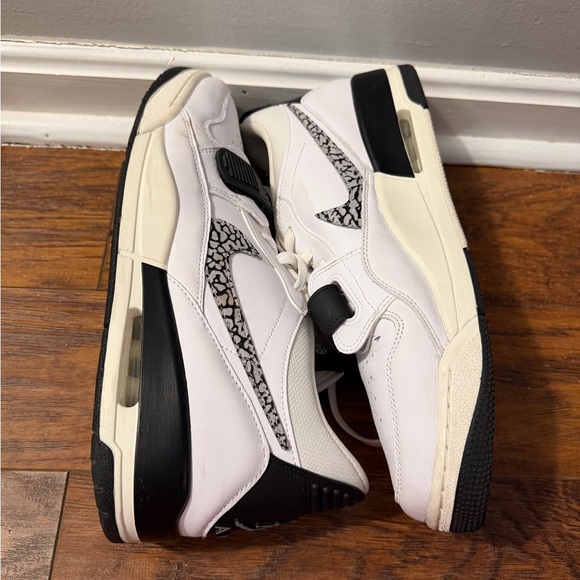 Jordan Other - Nike Air Jordan Legacy 312 Low Elephant